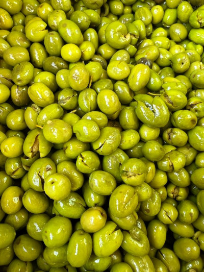 Köy Kırma Yeşil Zeytin 2025 mahsul (1Kg) 2