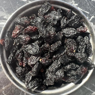 Antep Karası Çekirdekli Siyah İri Tane Kuru Üzüm 1Kg