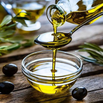 Erken Hasat Soğuk Sıkım Doğal Zeytinyağı (1L) 2